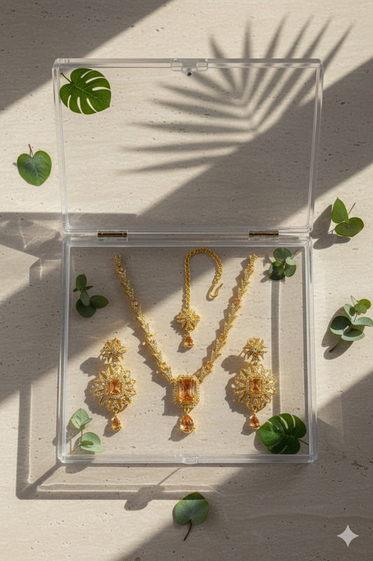 Traditional Golden square set