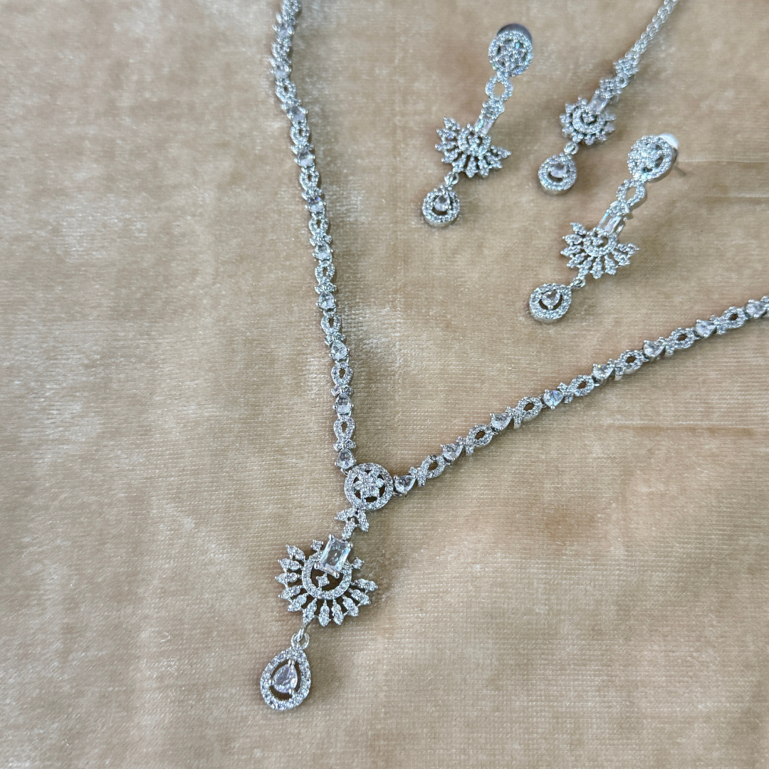 SILVER CRYSTAL STYLE ENGAGEMENT SET