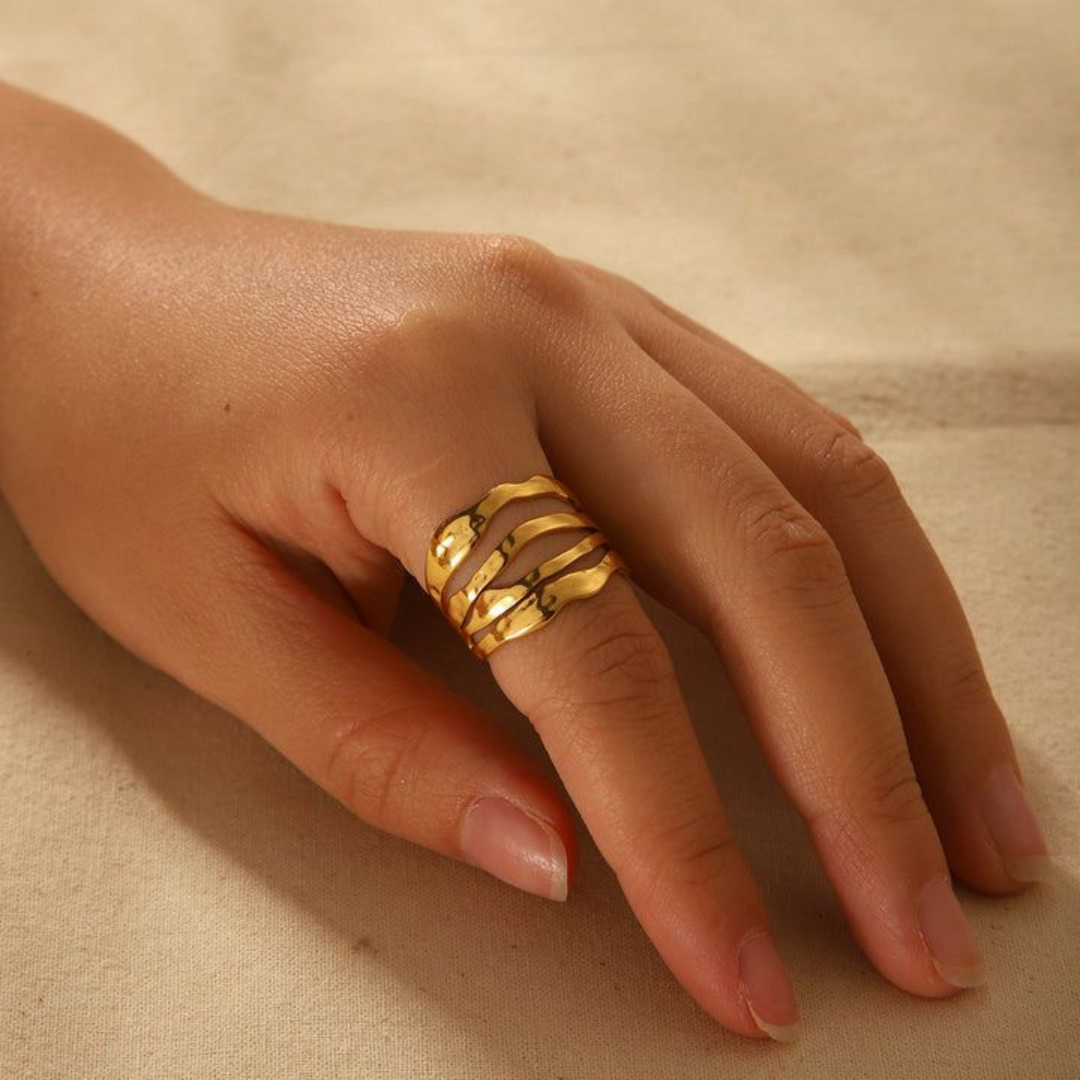 STAINLESS STEEL WAVY RING