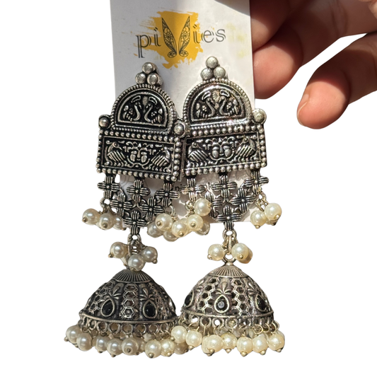 OXIDIZED TRADITIONAL EARRINGS