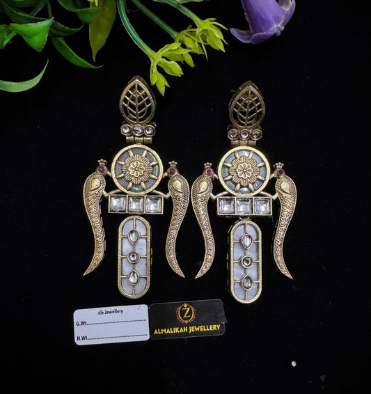 INDIAN ROYAL STYLE EARRINGS