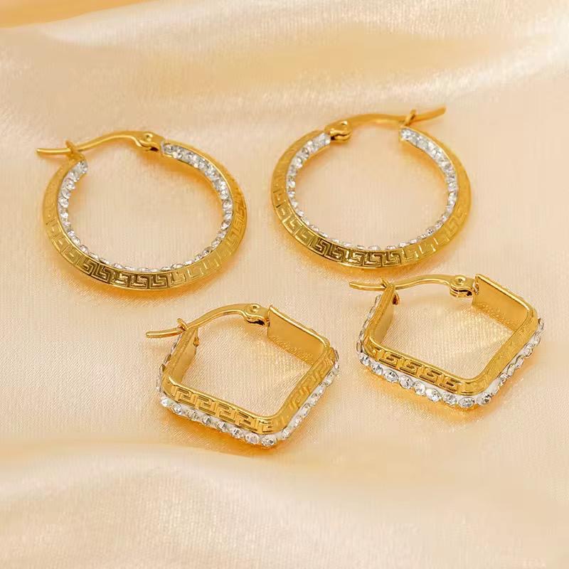 Hoops style Earrings