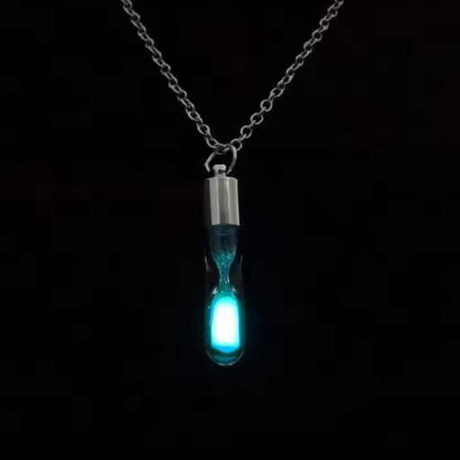 Luminous Powder Necklace