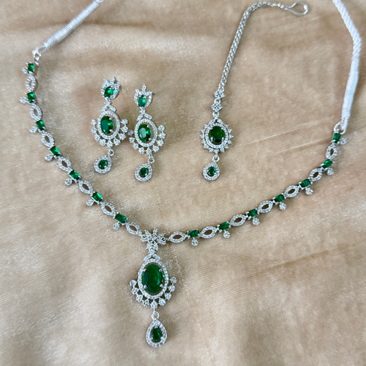 EMERALD CRYSTAL STYLE ENGAGEMENT SET