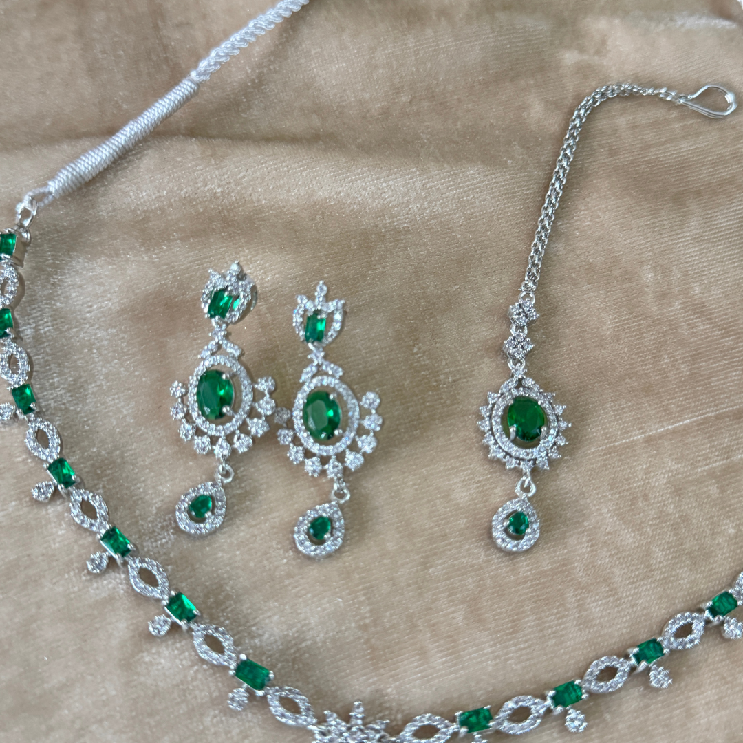 EMERALD CRYSTAL STYLE ENGAGEMENT SET