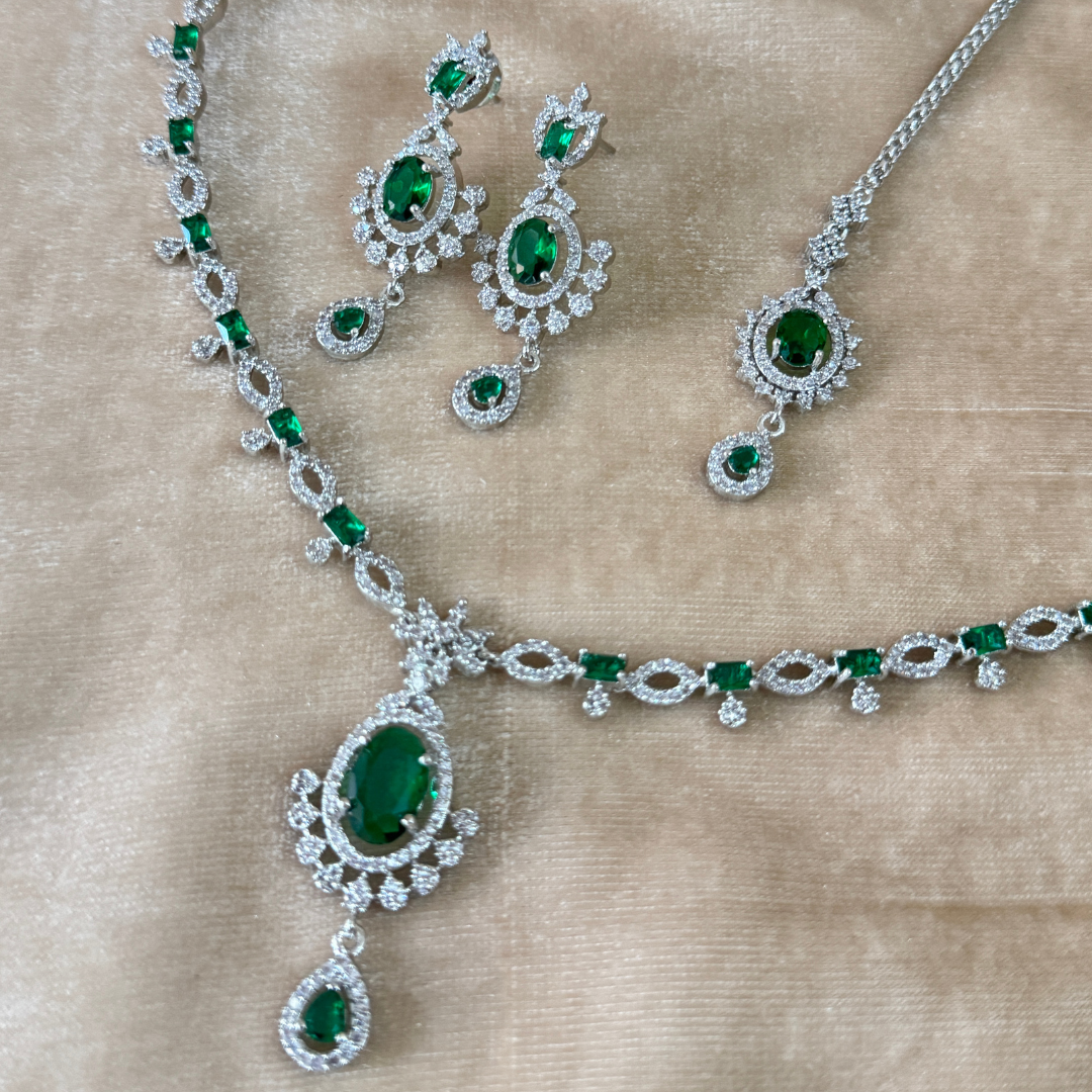 EMERALD CRYSTAL STYLE ENGAGEMENT SET