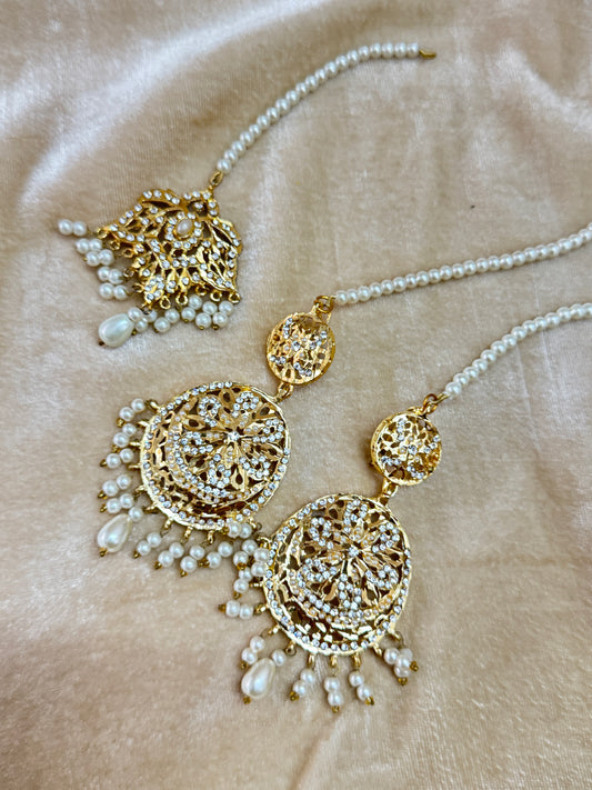Kundan style bindi set