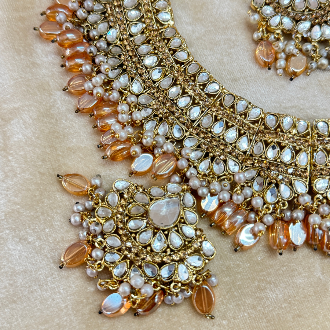 KUNDAN STONE STYLE BRIDAL SET