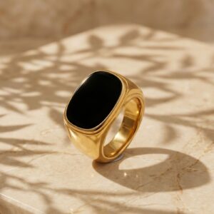 Black Stone Golden Ring