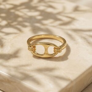 HOLLOW RING
