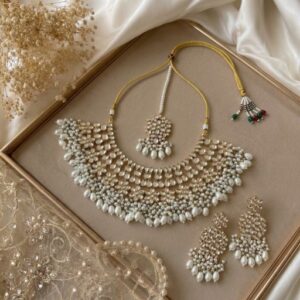 KUNDAN STYLE BRIDAL SET WITH PEARLS