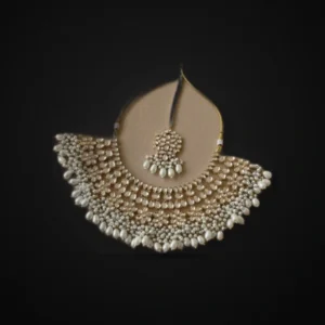 KUNDAN STYLE BRIDAL SET WITH PEARLS