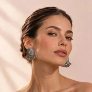 Silver studs with Rhinestones