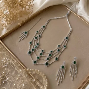 AMERICAN ZIRCON CUT EMERALD STONE STYLE SET